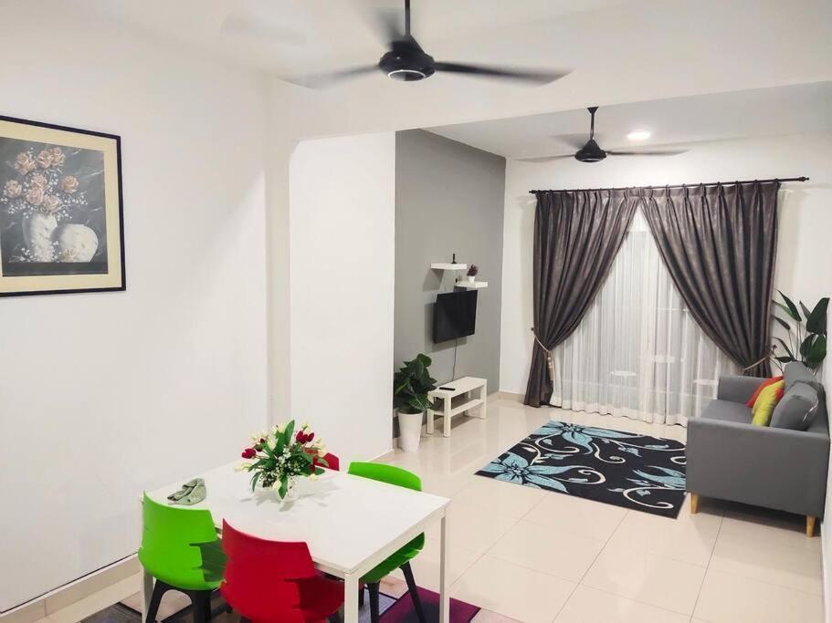 D'Medina @ Icon Residence Kuala Terengganu Exterior photo
